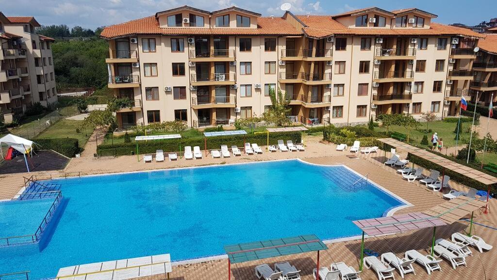 Renta Bg Apartments In Царево Екстер'єр фото
