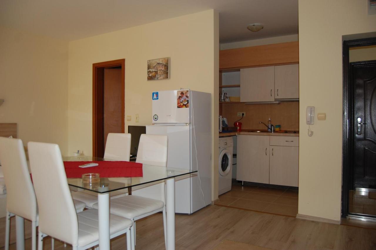 Renta Bg Apartments In Царево Екстер'єр фото