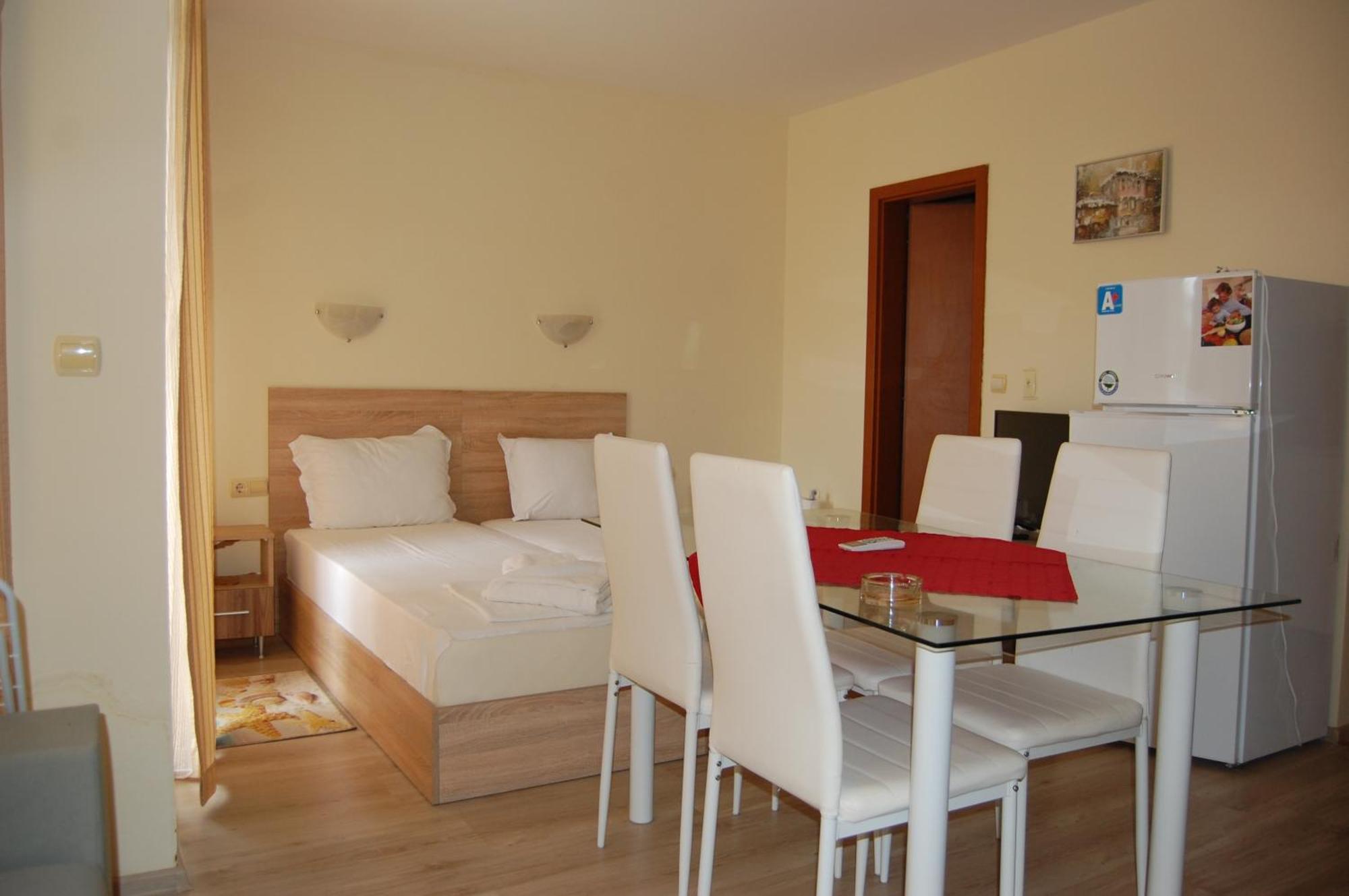 Renta Bg Apartments In Царево Екстер'єр фото