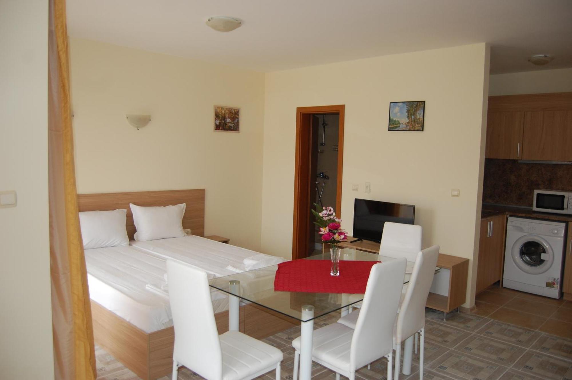 Renta Bg Apartments In Царево Екстер'єр фото